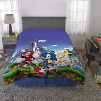 Sonic the Hedgehog (72" x 86") Twin/Full Soft Microfiber Reversible Comforter for Kids