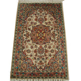 AHMEDANI Exclusive Medallion Flowers Area Rug Wool Silk Hand Knotted Carpet (4 x 2.6)'