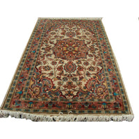 AHMEDANI Exclusive Medallion Flowers Area Rug Wool Silk Hand Knotted Carpet (4 x 2.6)'