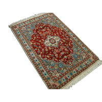 AHMEDANI Floral Ivory Medallion Hand Knotted Area Rug Wool Silk Carpet (3.11 x 2.8)'