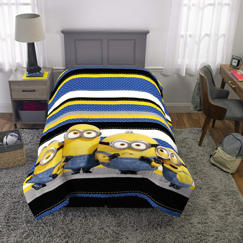 Minions The Rise of Gru (72 x 86)" Bedding Super Soft Microfiber Twin/Full Reversible Comforter for Kids