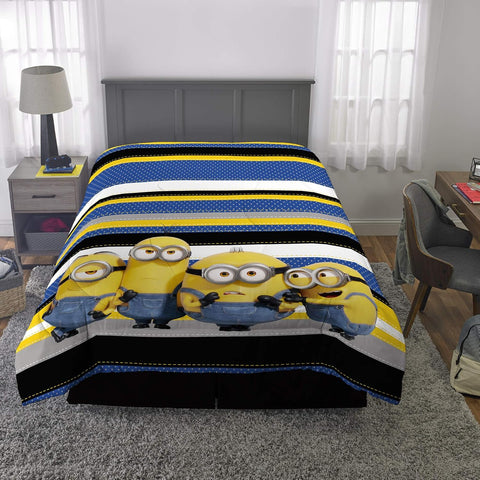 Minions The Rise of Gru (72 x 86)" Bedding Super Soft Microfiber Twin/Full Reversible Comforter for Kids