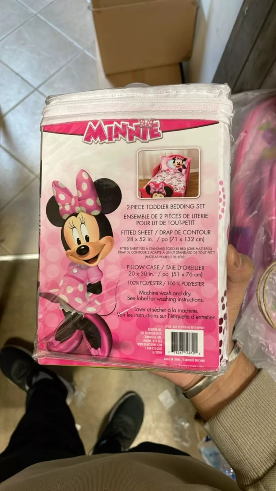 Disney Minnie Mouse 2-Piece Toddler Bedding Set – Includes Fitted Sheet (28” x 52”) & Pillowcase (20” x 30”) – Soft & Cozy, 100% Polyester, Machine Washable