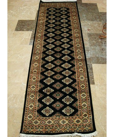 AHMEDANI Exclusive Black Jaldar Mahal Ivory Touch Hand Knotted Hall Way Runner Rug (8.0 X 2.6)'