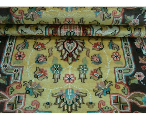 Exclusive Rectangle Area Rug Medallion Flowers Hand Knotted Wool Silk Carpet (5.7 x 3.1)'