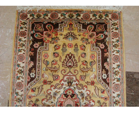 Exclusive Rectangle Area Rug Medallion Flowers Hand Knotted Wool Silk Carpet (5.7 x 3.1)'