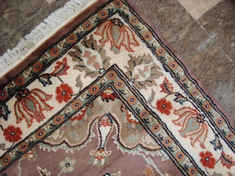 Awesome Floral Medallion Rectangle Area Rug Hand Knotted Wool Silk Carpet (6 x 4)'