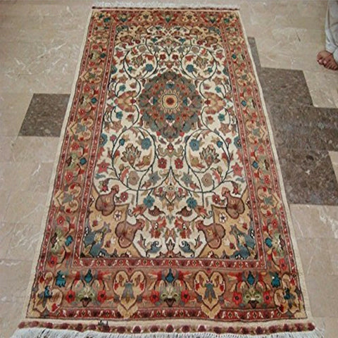 Exclusive Ivory Medallion Designed Rectangle Area Rugs Hand Knotted Wool Silk Carpet (6 x 4)'