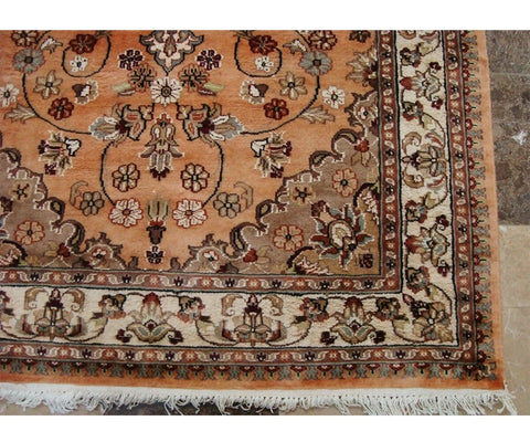Awesome Floral Medallion Hand Knotted Oriental Area Rug Wool Silk Carpet (6 x 4)' by AHMEDAN