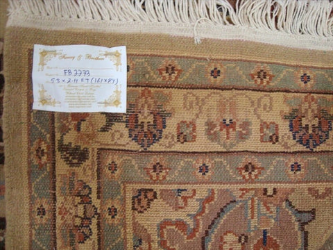 Exclusive Ivory Medallion Flowers Oriental Area Rug Hand Knotted Wool Silk Carpet (5 x 3)'