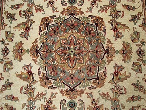 Exclusive Amazed Sarafian Floral Rectangle Area Rug Hand Knotted Wool Silk Carpet (6 X 4)'