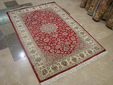 Exclusive Red Floral Lovely Rare Hand Knotted Rug Wool Silk Carpet (6 x 4)'