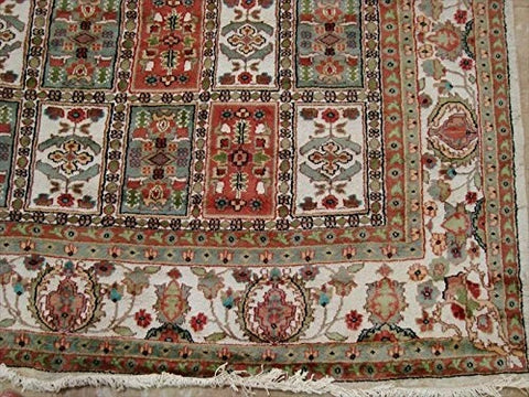 Bakhtiari Floral Blocks Rectangle Area Rug Hand Knotted Wool Silk Carpet (12.5 x 9.1)'