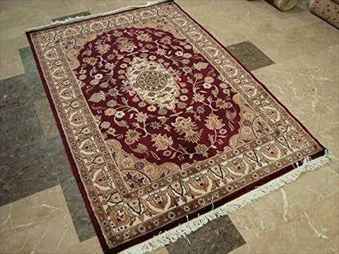AHMEDANI Mehroon Ruby Red Exclusive Rectangle Area Rug Hand Knotted Wool Silk Carpet (6 X 4)'