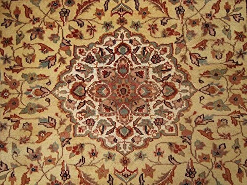 Cream Floral Hot Ivory Touch Medallion Area Rug Hand Knotted Wool Silk Carpet (6 X 4)'