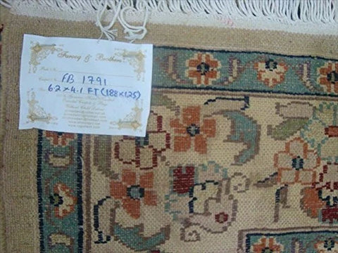 Beige Ivory Lovely Medallion Flower Area Rug Hand Knotted Wool Silk Carpet (6 X 4)'
