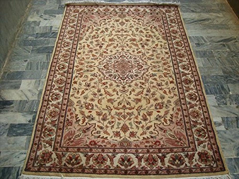Cream Floral Hot Ivory Touch Medallion Area Rug Hand Knotted Wool Silk Carpet (6 X 4)'
