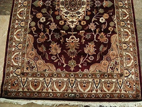 AHMEDANI Mehroon Ruby Red Exclusive Rectangle Area Rug Hand Knotted Wool Silk Carpet (6 X 4)'