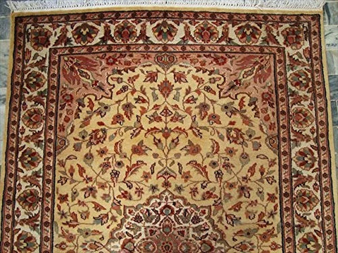 Cream Floral Hot Ivory Touch Medallion Area Rug Hand Knotted Wool Silk Carpet (6 X 4)'