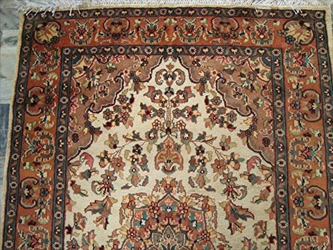 Guleaina Flowral Classic Designed Area Rug Hand Knotted Wool Silk Carpet (6 x 4)'
