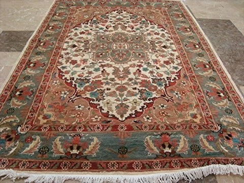 Ivory Medallion Flowers Exclusive Hand Knotted Home Decor Area Rug Wool Silk Carpet (6 x 4)'