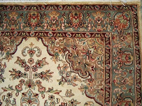 Exclusive Amazed Sarafian Floral Rectangle Area Rug Hand Knotted Wool Silk Carpet (6 X 4)'