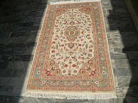 AHMEDANI Classic Medallion Floral Rectangle Area Rug Hand Knotted Wool Silk Carpet (5 x 3)'