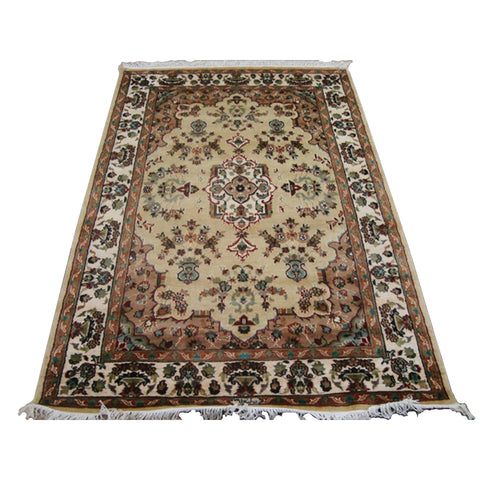 Exclusive Cream Ivory Touch Flower Lovely Area Rug Hand Knotted Wool Silk Carpet (6 X 4)'