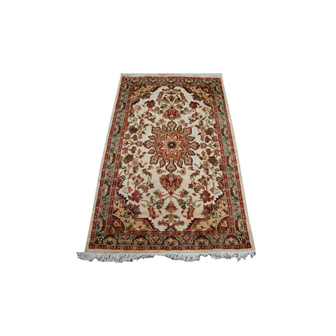 Rectangle Area Rug Ivory Medallion Flowers Hand Knotted Wool Silk Carpet (5 x 3)'