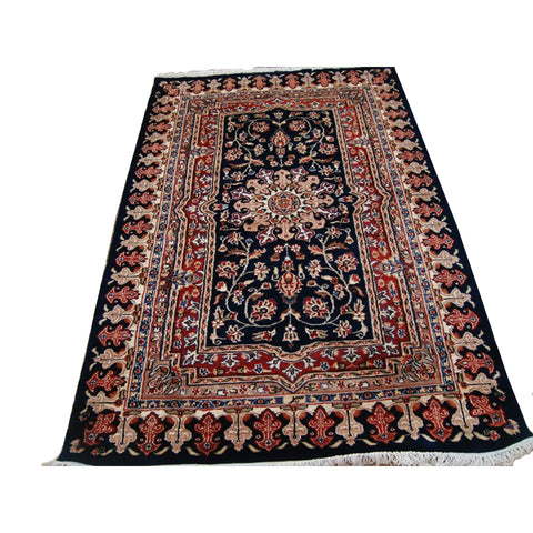 Mid Night Blue Love Flowers Area Rug Hand Knotted Wool Silk Carpet (6 x 4)'