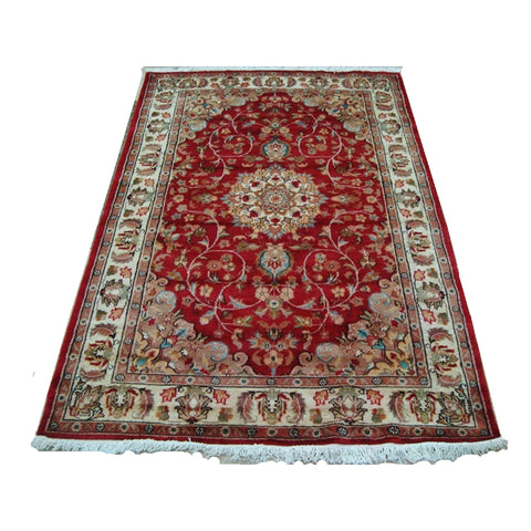Love Beauty Floral Oriental Area Rug Hand Knotted Wool Silk Carpet (6 x 4)'