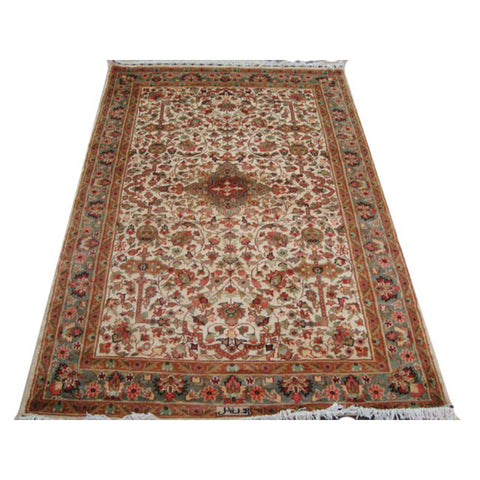 Mehrab Taj Ivory Medallion Exclusive Designed Rectangle Area Rug Wool Silk Hand Knotted Carpet (6 x 4)'